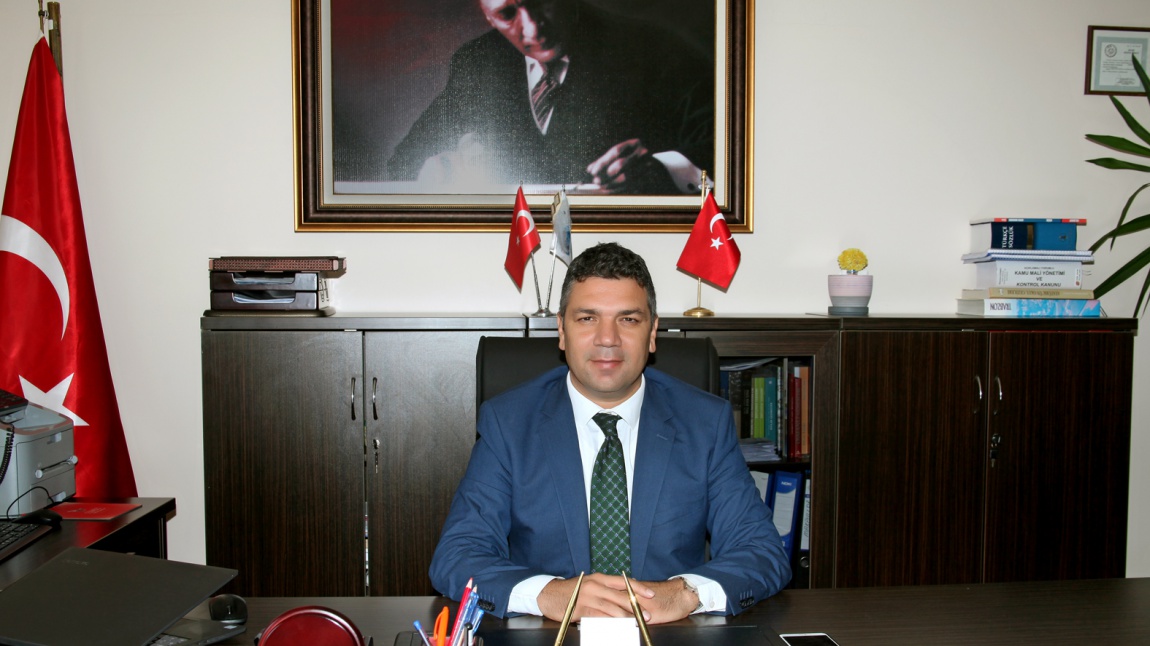 Ahmet Veli MEZERELİ - Okul Müdürü
